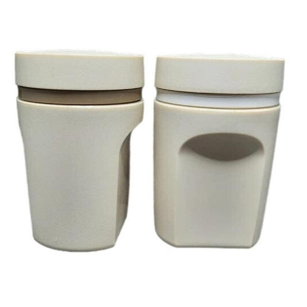 Vintage Tupperware salt and pepper shaker almond 80’s range set 1471-22